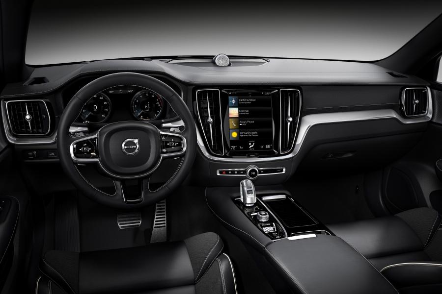 Торпедо Volvo S60 Polestar Engineered 2018 года  (WW) (фото 12 из 27)